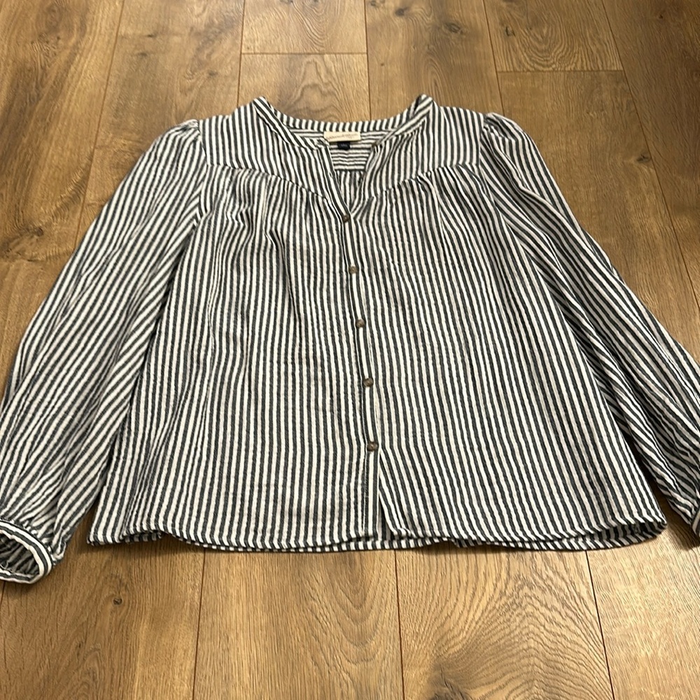 Universal thread top